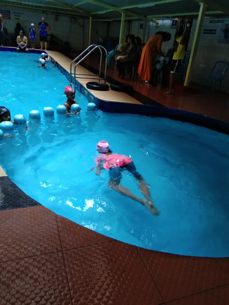 VV International School Of Swimming Swimming academy photo