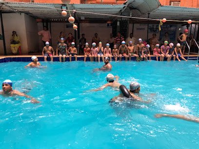 VV International School Of Swimming Swimming academy photo