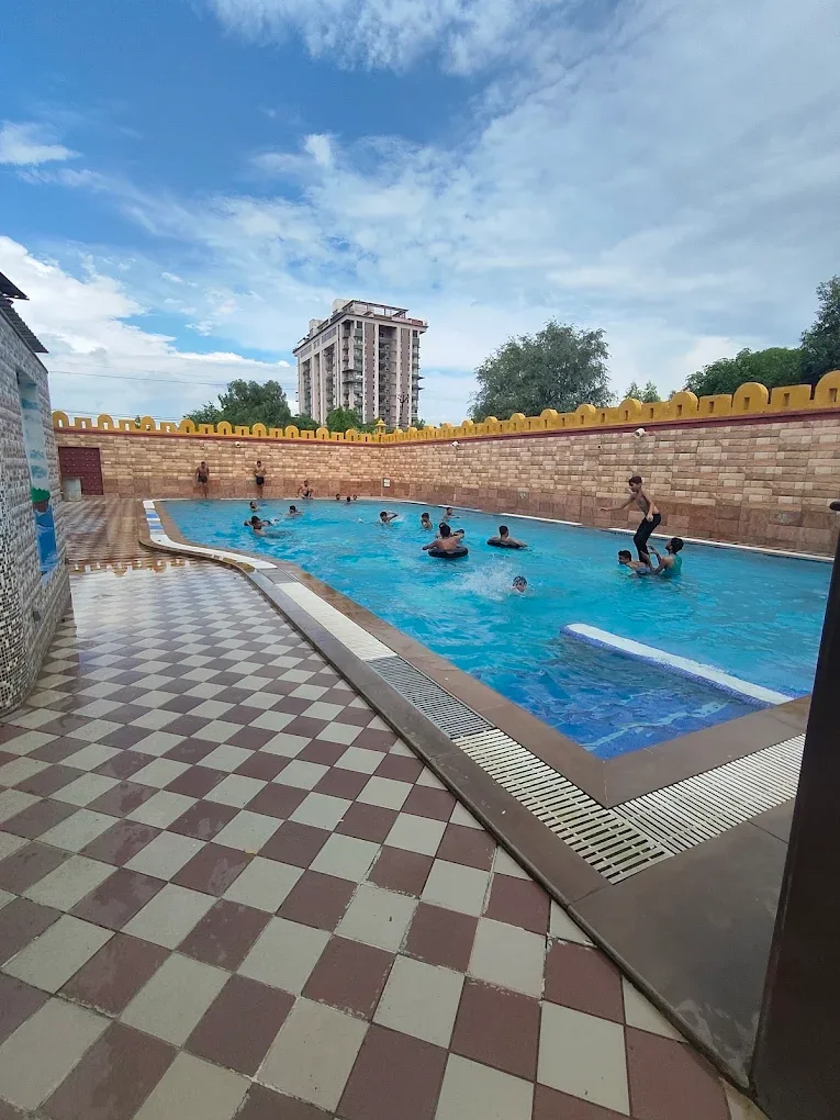 Dolphin Pools Swimming academy photo