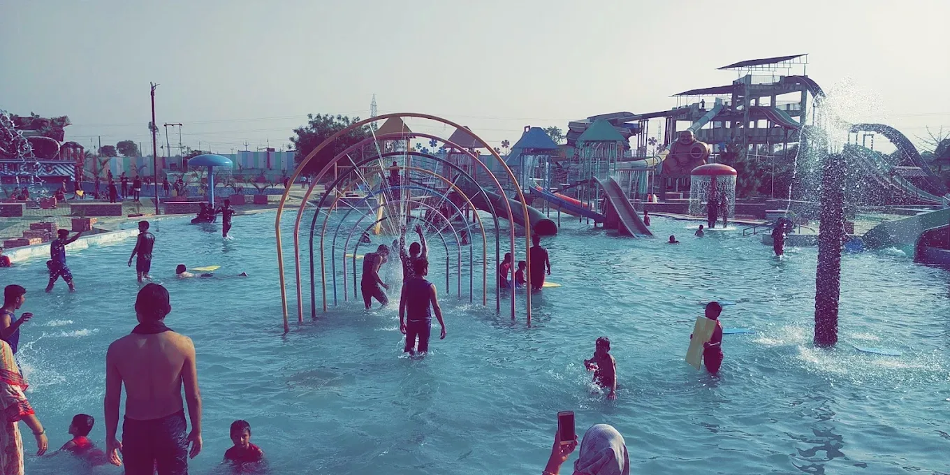 Fun Gaon Swimming Pool Swimming academy photo