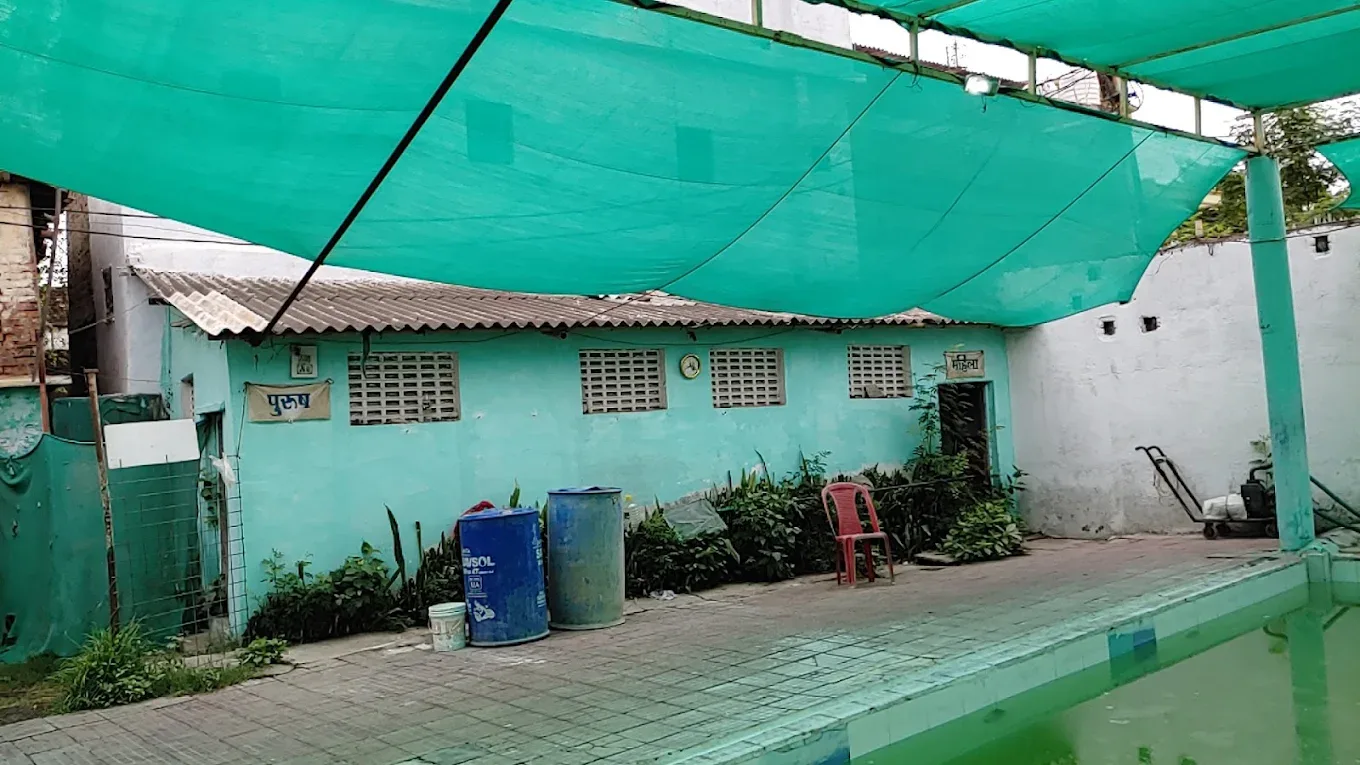Hetro Swimming Pool Swimming academy photo