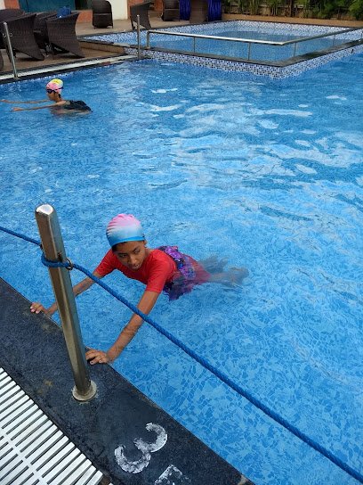 Waves Club Swimming academy photo