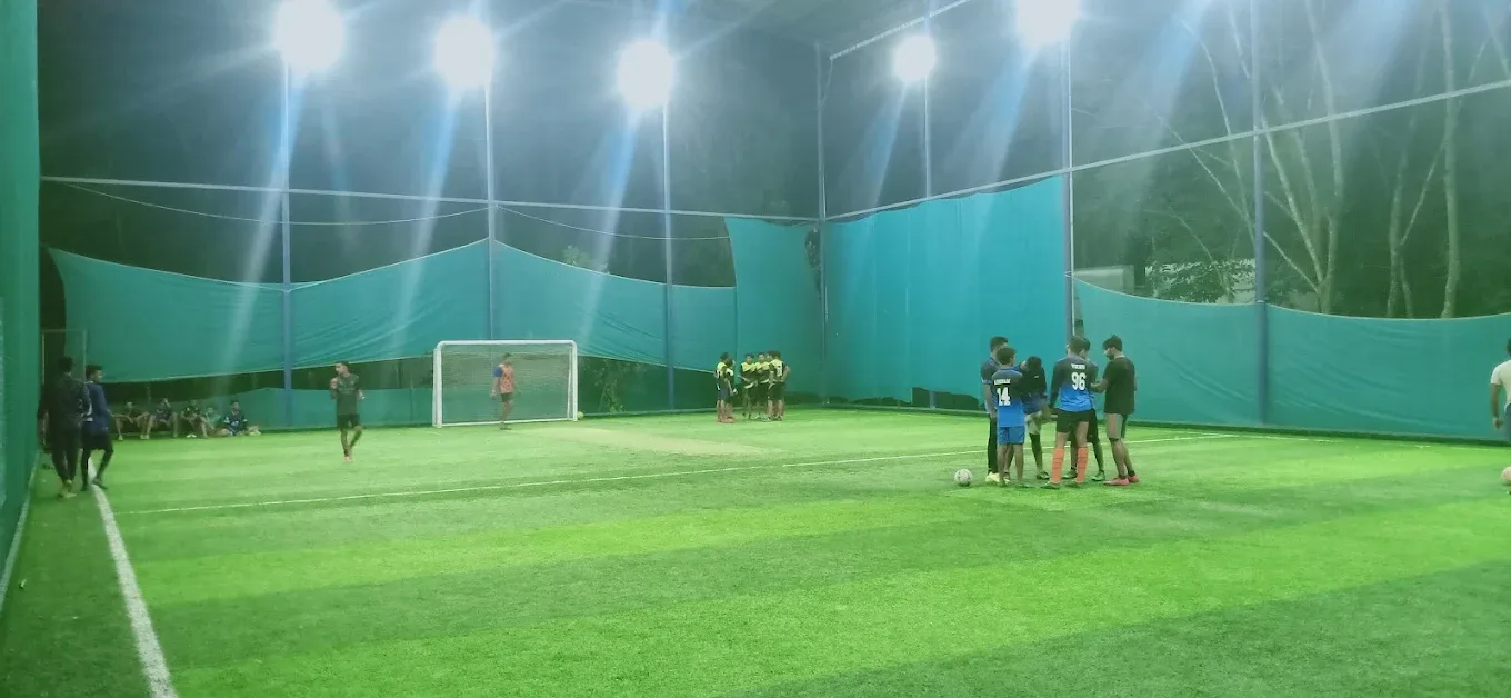 Iconic Sports Hub Sports academy photo