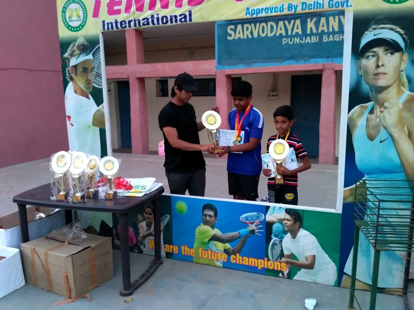 Tennis O Holic International West Punjabi Bagh - Tennis & Fitness Academy Tennis academy photo