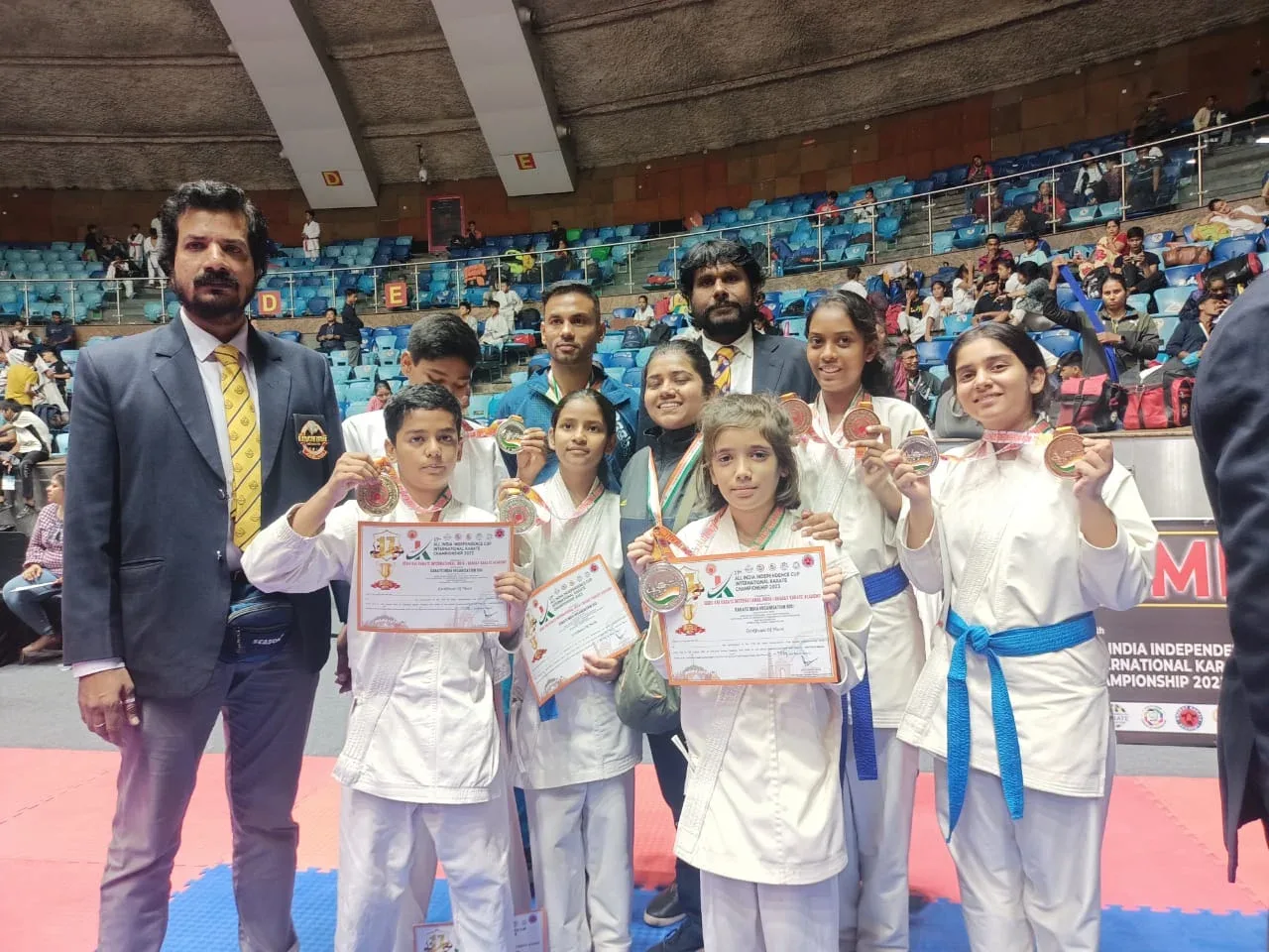 𝗥𝗮𝗻𝗮’𝘀 𝗔𝗰𝗮𝗱𝗲𝗺𝘆 𝗼𝗳 𝗠𝗮𝗿𝘁𝗶𝗮𝗹 𝗔𝗿𝘁𝘀 |𝗦𝗲𝗹𝗳-𝗗𝗲𝗳𝗲𝗻𝘀𝗲 |𝗙𝗶𝘁𝗻𝗲𝘀𝘀 |𝗞𝗮𝗿𝗮𝘁𝗲 academy