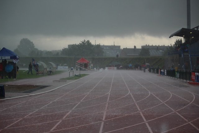 How Climate and Weather Affect Sports Performance