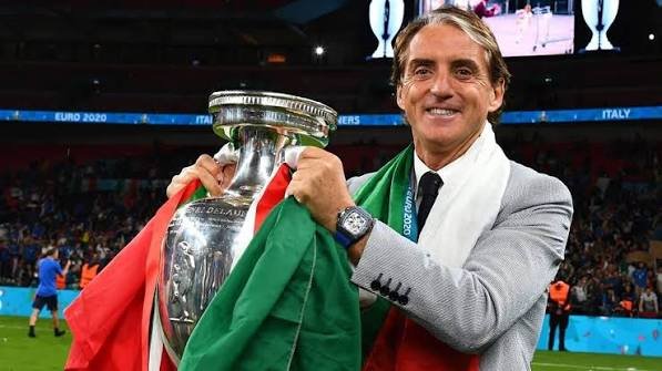 Roberto Mancini Returns to Italy: Can the Euro 2020 Hero Rescue the Azzurri Again?